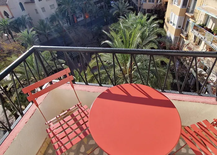 Appartement Espacioso, Luminoso, Coqueto, Muy Céntrico Y Totalmente Reformado En 2024 Alicante