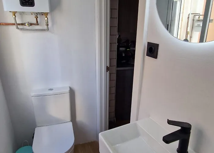 Espacioso, Luminoso, Coqueto, Muy Céntrico Y Totalmente Reformado En 2024 Appartement Alicante